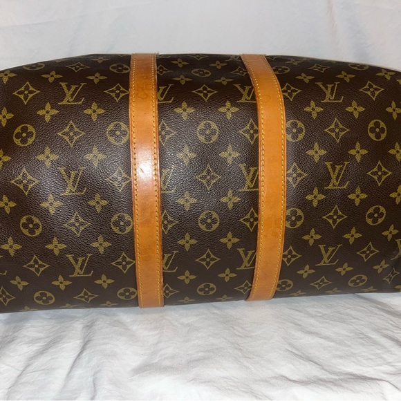 4 piece Authentic Louis Vuitton travel set! - Picture 3 of 16